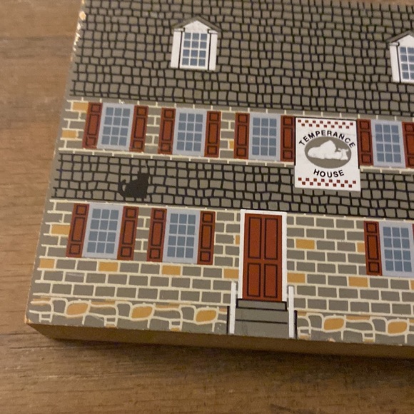 1999 "The Cats Meow" Village Decor - Picture 2 of 13